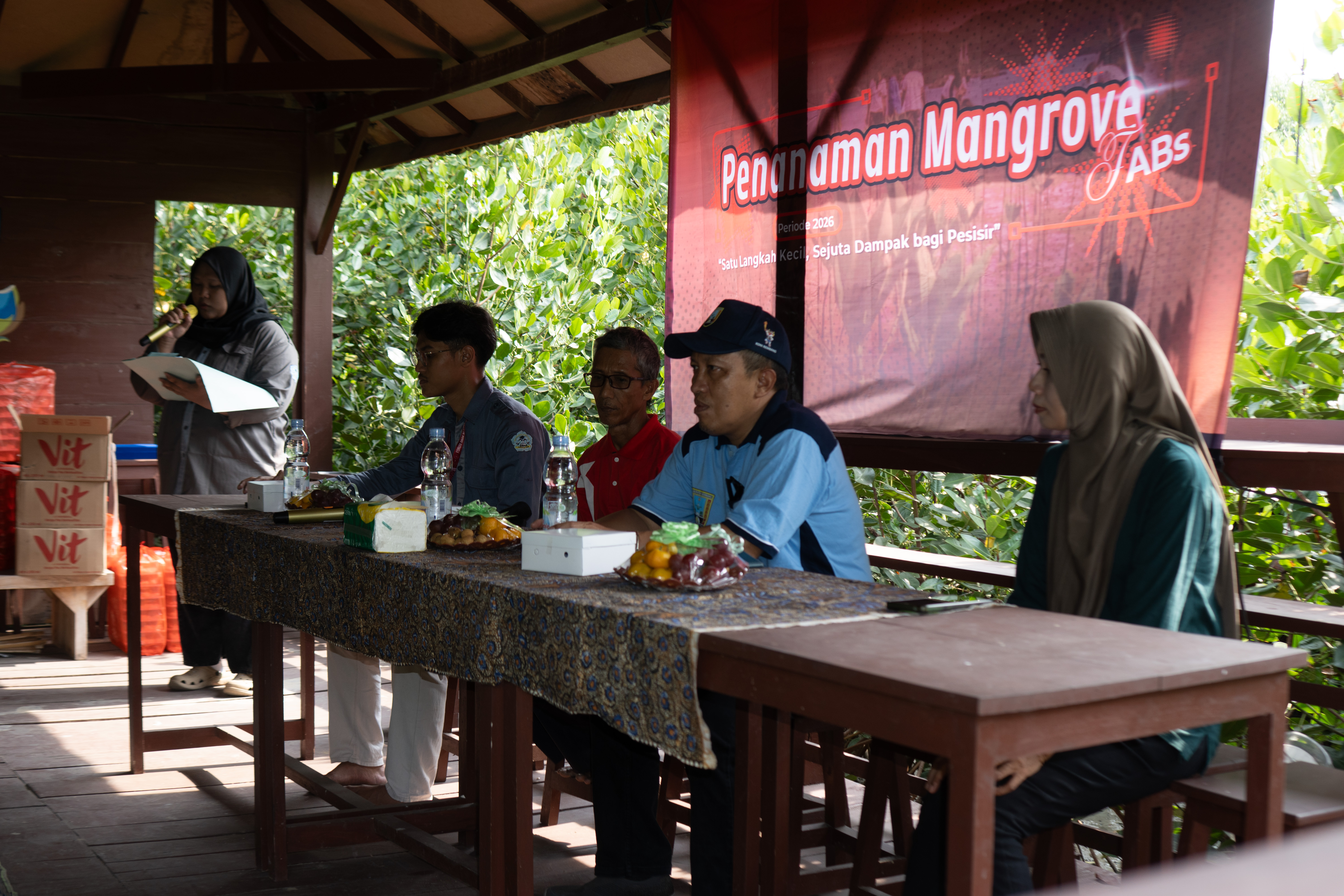 Dindikpora Rembang Dukung Pelestarian Lingkungan melalui Kegiatan Penanaman Mangrove FABs 2026